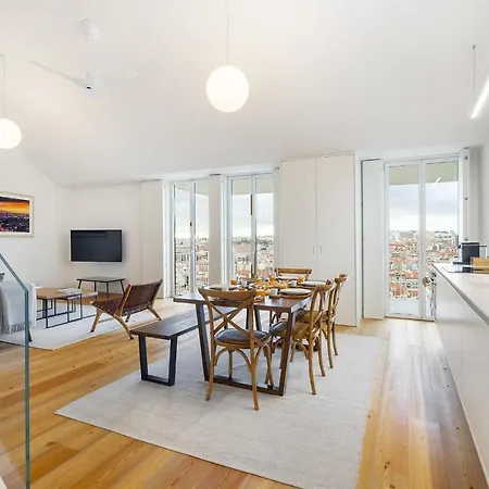 Whome View Penthouse Luxurious Living In With Ac & Elevator Apartment Lissabon