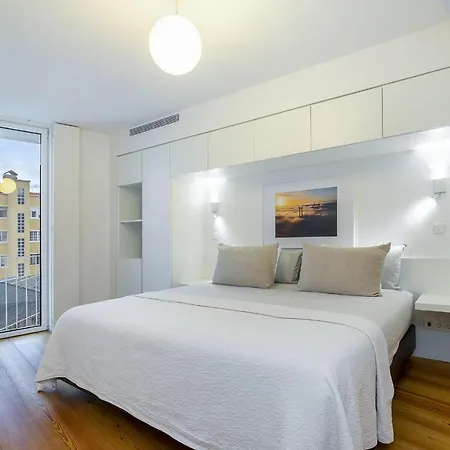Appartamento Whome View Penthouse Luxurious Living In With Ac & Elevator Lisbona