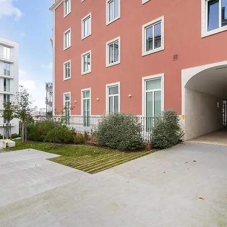 Apartment Whome View Penthouse Luxurious Living In With Ac & Elevator Lisbon