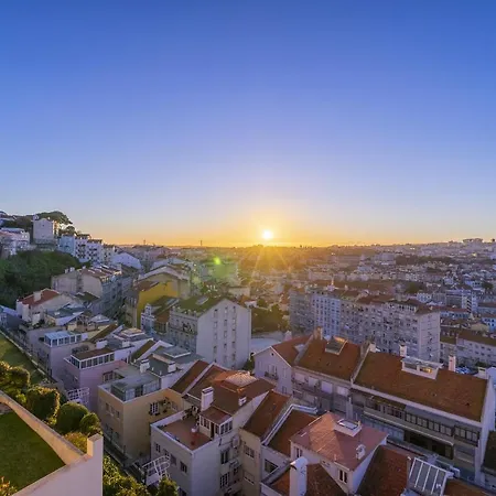 Whome View Penthouse Luxurious Living In With Ac & Elevator * Lisbona