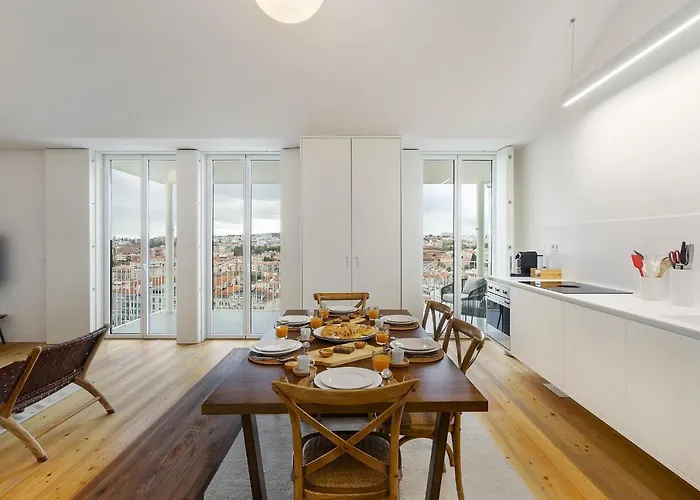 Διαμέρισμα Whome View Penthouse Luxurious Living In With Ac & Elevator