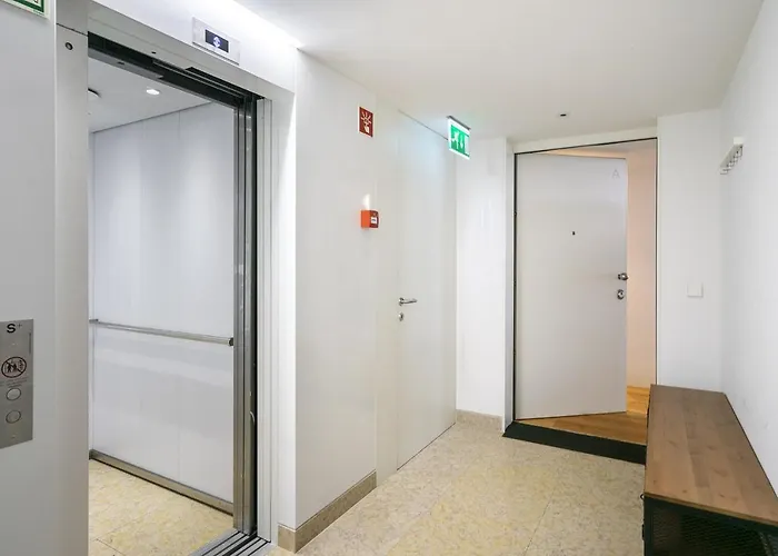 Διαμέρισμα Whome View Penthouse Luxurious Living In With Ac & Elevator Lisboa