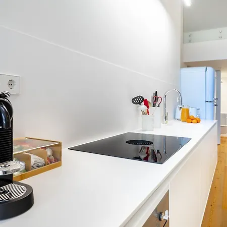 Whome View Penthouse Luxurious Living In With Ac & Elevator Apartament Lizbona